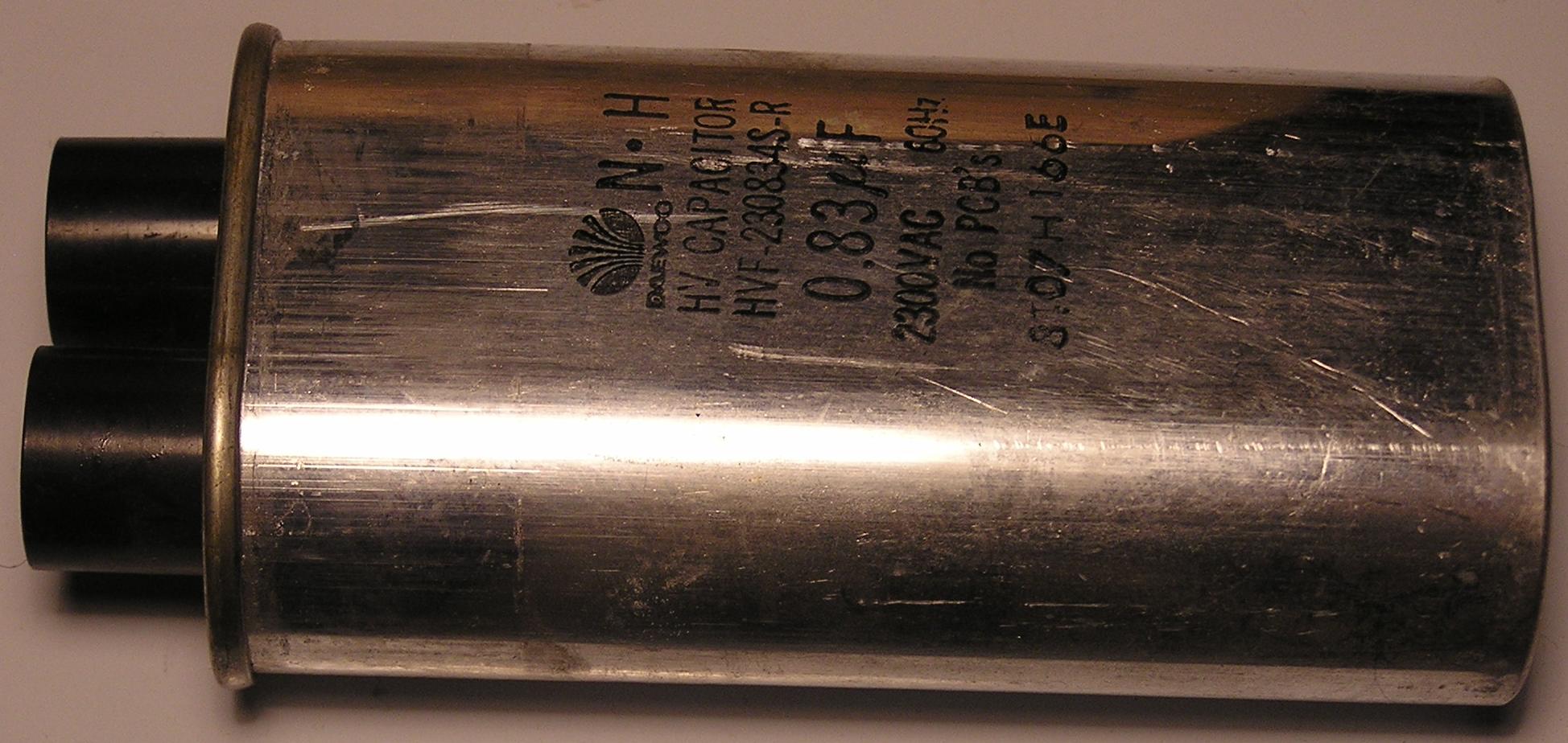 Daewoo HVF-230834S-R 2300VAC 0.83 uF HV Capacitor Daewoo HVF-230834S-R 2300VAC 0.83 uF HV Capacitor